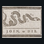 Join oder Die Rattlesnake: Cartoon Benjamin Frankl Puzzle<br><div class="desc">Der Cartoon der Schlange "Join or Die", ein mächtiges Symbol der Einheit, wurde 1754 von Benjamin Franklin geschaffen. Es entstand in einer Zeit wachsender Spannungen zwischen den britischen Kolonien in Nordamerika und den Franzosen und ihren indigenen amerikanischen Verbündeten. - Der Französische und der Indische Krieg standen bevor, und Franklin, ein...</div>