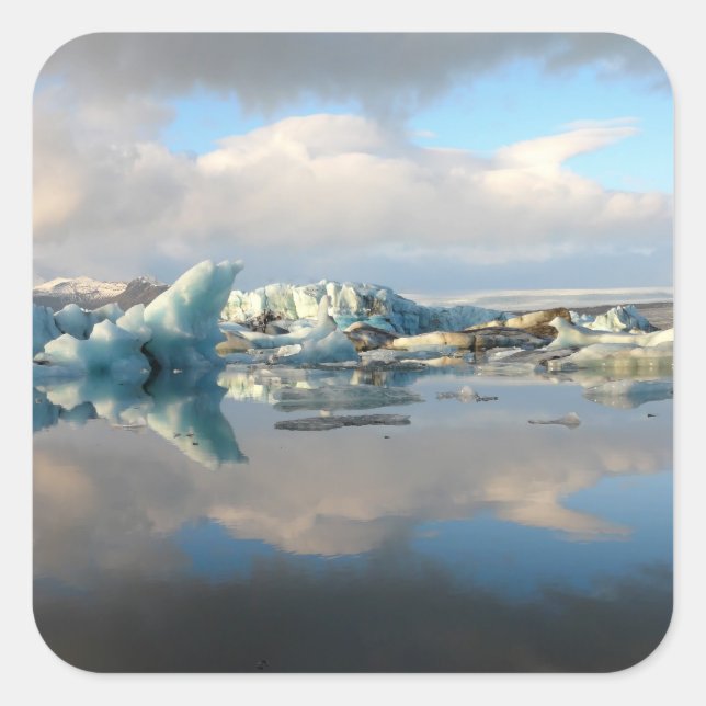 Jokulsarlon-Eisberg-Spiegelaufkleber Quadratischer Aufkleber (Vorderseite)