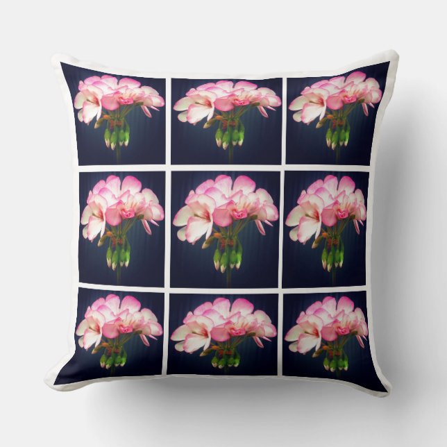 Joli Coussin de Geraniums roses (Recto)