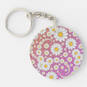 Jolies marguerites blanches sur fond rose jaune