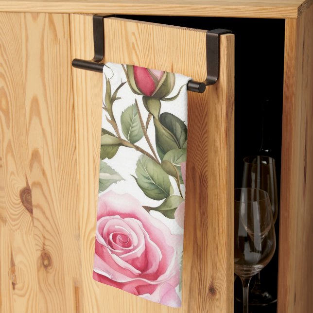 Jolies serviettes de cuisine fleuries (Pliage en tiers)