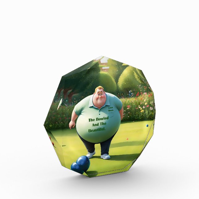 Jolly Lawn Bowler Man, Fotoblock (Links)