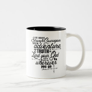 Joshua-1:9 Bibel-Vers-Tasse Zweifarbige Tasse
