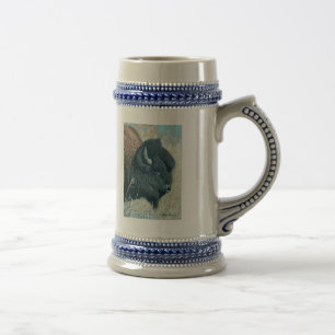Joshua spioniert Bier Stein aus Bierglas