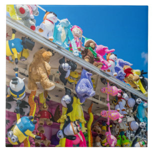 Jouets souples en vente vue carreaux céramiques