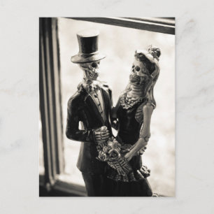 jour de la carte postale morte