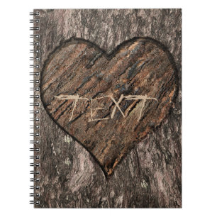 Journal rustique en écorce d'arbre avec cœur sculp