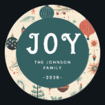 JOY! Christmas Runder Aufkleber<br><div class="desc">Kundenspezifisches "JOY" Sticker,  klassisches,  Weihnachtsmuster Design.</div>
