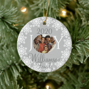 JOY Family Foto Silver Gray White Snowflakes V Keramik Ornament