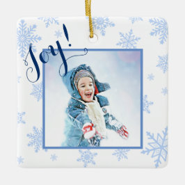 Joy! Festliches Baby Blue Snowflakes Weihnachtsfes Keramikornament