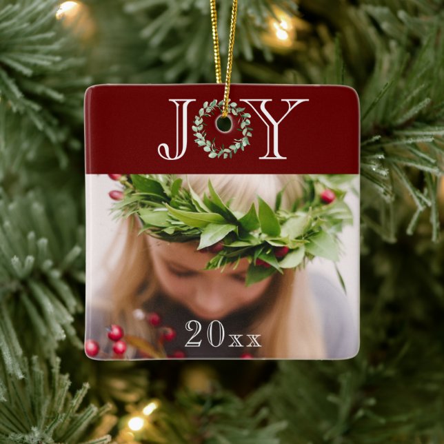 Joy Foto Personalisiert Red Holiday Weihnachten Keramikornament (Baum)