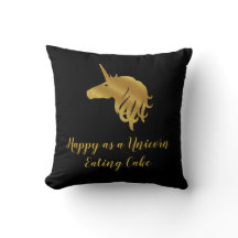 Joyeux comme une licorne manger Coussin de gâteau 
