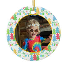 Joyeux et brillant ornement de Noël