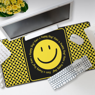 Joyeux Mat de bureau de sourire jaune