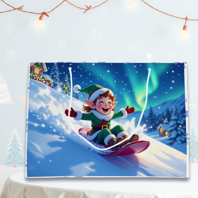 Joyful Christmas Elf Sledding  Große Geschenktüte (Von Creator hochgeladen)