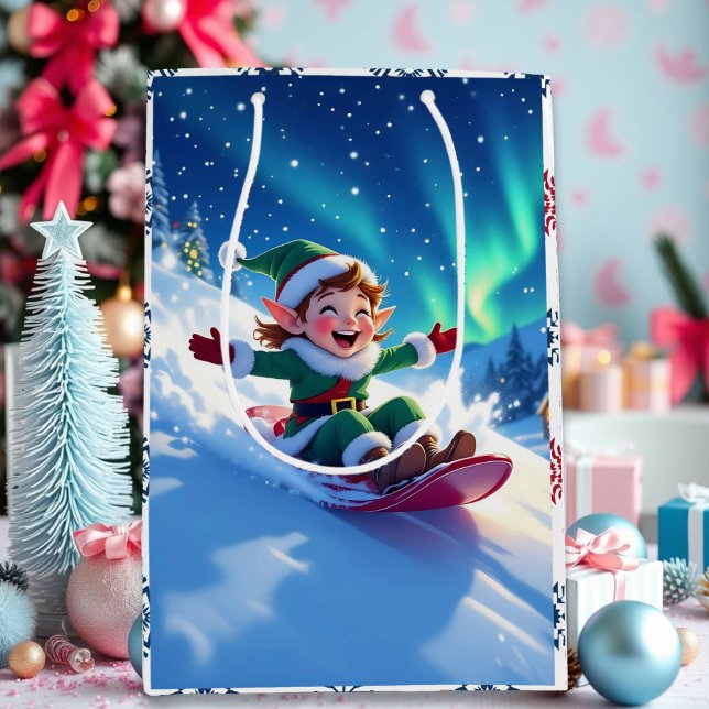 Joyful Christmas Elf Sledding  Mittlere Geschenktüte (Von Creator hochgeladen)