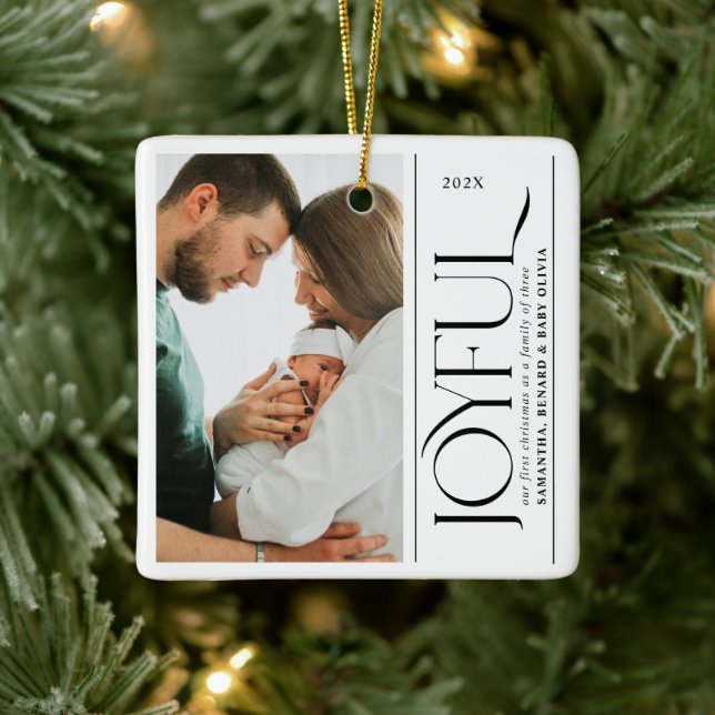 Joyful Family of Three Pregnancy Photo Ceramic Keramikornament (Baum)