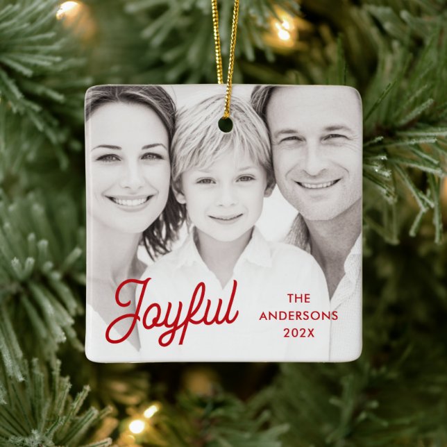 Joyful red festive retro font name year photo keramikornament (Baum)