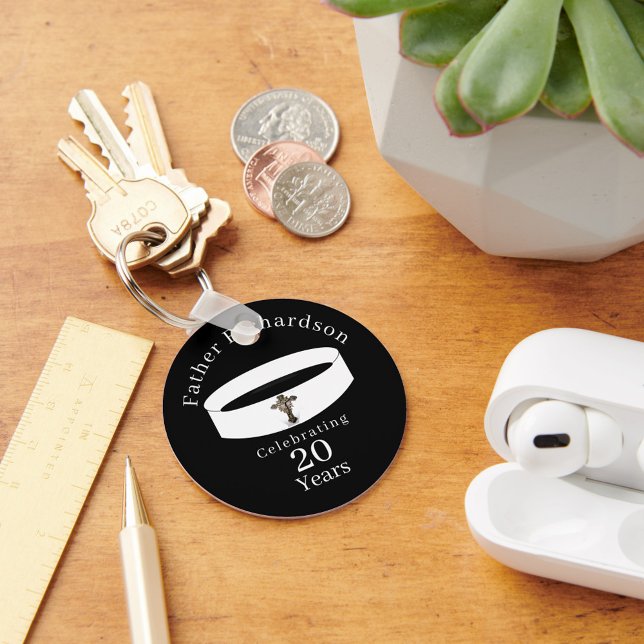 Jubiläum der katholischen Priesterordnung Schlüsselanhänger (Von Creator hochgeladen)