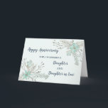 Jubiläumsjahr: Floral Daughter & Tochter Karte<br><div class="desc">Happy Hochzeitstag Karte für Tochter und Tochter im Gesetz mit hübschen hellblauen Blumen,  und herzliche Vers.</div>