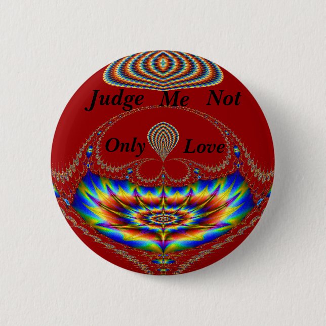 Judge Me Not_ Button_by Elenne Button (Vorderseite)