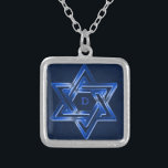 Jüdischer Davidsstern Glanz Versilberte Kette<br><div class="desc">Personifizieren Sie es mit der Initiale/dem Namen der Empfängers oder löschen Sie,  wenn Sie ihn eher ohne Text haben würden. Ursprünglicher Entwurf durch riverme* ©2012.</div>