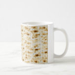Jüdisches Geschenk-Kaffee Tasse-Passahfest Kaffeetasse<br><div class="desc">Jüdische Kaffee-Tasse,  die Matzobild kennzeichnet. Beeilen Sie sich oben,  erhalten Sie Ihre Passahfest-Tasse.</div>