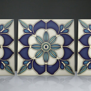 Jugendstil-inspirierte Lissabonner Jacaranda-Blüte Fliese