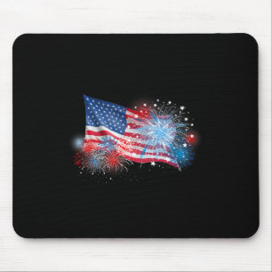 Juli rot-weiß-blaue Feuerwerke zeigen US-Flagge Mousepad