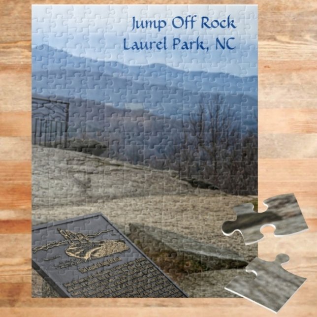 Jump Off Rock Laurel Park NC FrühWinter (Von Creator hochgeladen)