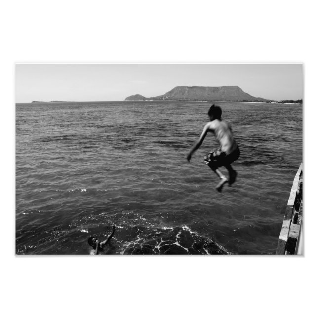 Jump to Sea Montecristi Dominikanische Republik BW Fotodruck (Vorne)