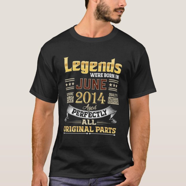 June 2014 8 Year Old 8 Birthday Legends Were Born T-Shirt (Vorderseite)