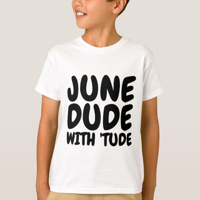 JUNE Birthday Männer & Jungen T - Shirt (Vorderseite)