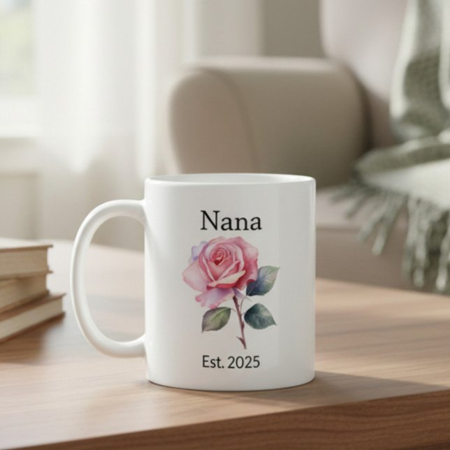 June Rose Birth Flower for Nana with Year Kaffeetasse (Von Creator hochgeladen)