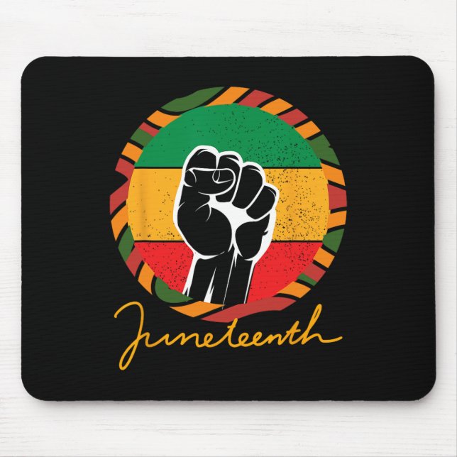 Juneteenth Rastafari American Black Fist C Mousepad (Vorne)