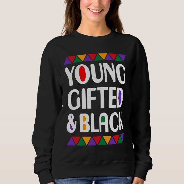 Jung und Schwarz Afro Schwarzer Geschichtsmonat Me Sweatshirt (Vorderseite)