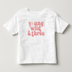Jung, wild, drei, 3. Geburtstag Kleinkind T-shirt