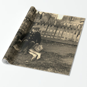 Junge aus den 1890er Jahren sitzt auf St Bernard D Geschenkpapier