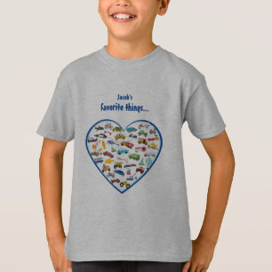 Junge Dinge, die das Fahrzeug bewegen T-Shirt
