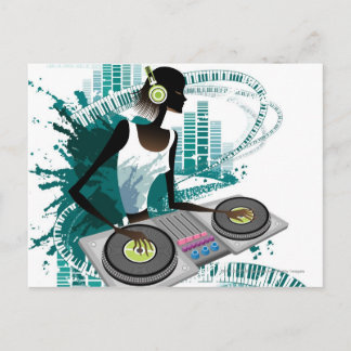 Junge Dj mit Turntable im Nachtclub Postkarte