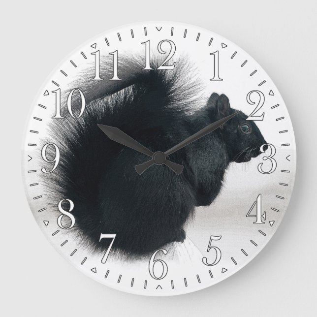 Junge Eichhörnchen im Winter-Foto Große Wanduhr (Vorderseite)