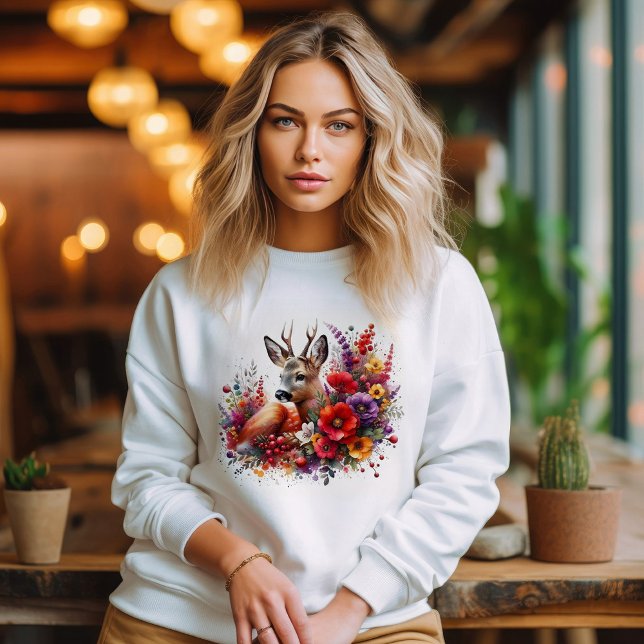 Junge Hirsche in Blume Sweatshirt (Von Creator hochgeladen)