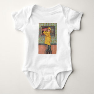 Junge im Regenmantel Baby Strampler