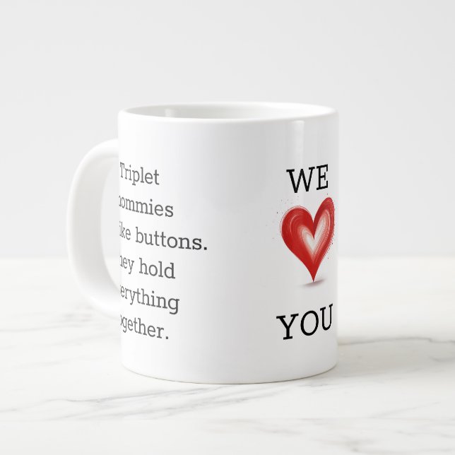 Junge Mutter von Triplets-Geschenk, kundenspezifis Jumbo-Tasse (Vorderseite Links)
