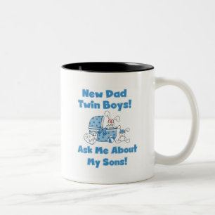 Junge-Neue Vati-Doppelt-Shirts und Geschenke Zweifarbige Tasse