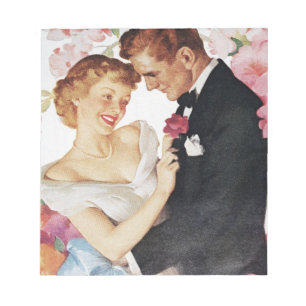 Junge Paare in der formellen Kleidung Notizblock