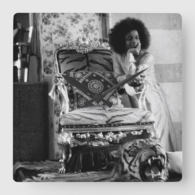 Junge Sathya Sai Baba-Uhr Quadratische Wanduhr (Vorderseite)
