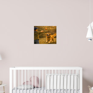 Junge spielt Apportieren mit Hund Schlafzimmerpost Poster