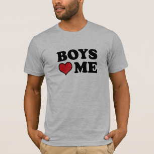 JUNGEN LIEBEN MICH T-Shirt