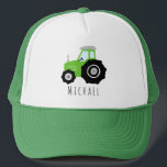 Jungen Niedliche grüne Zugmaschine und Name Kinder Truckerkappe<br><div class="desc">Dieses niedliche und moderne Kinderwagen hat einen grünen Traktor-Cartoon und Platz für Ihre Jungs,  um Ihren Namen hinzuzufügen. Das perfekte Geschenk für einen Traktor liebenden Bauer!</div>